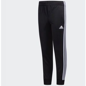 NEVER WORN- ADIDAS JOGGER